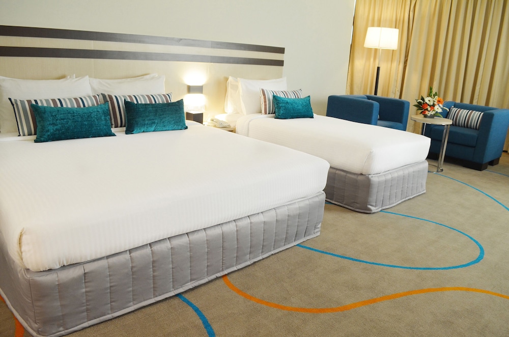 Premiere Hotel Klang 12/50
