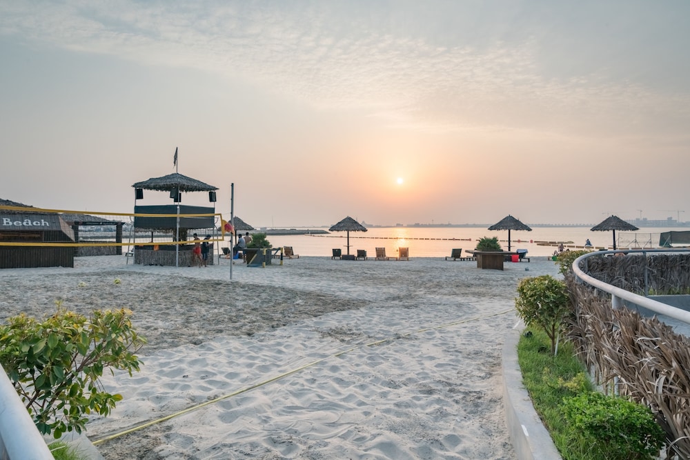 Solymar Hotel & Beach 63/69
