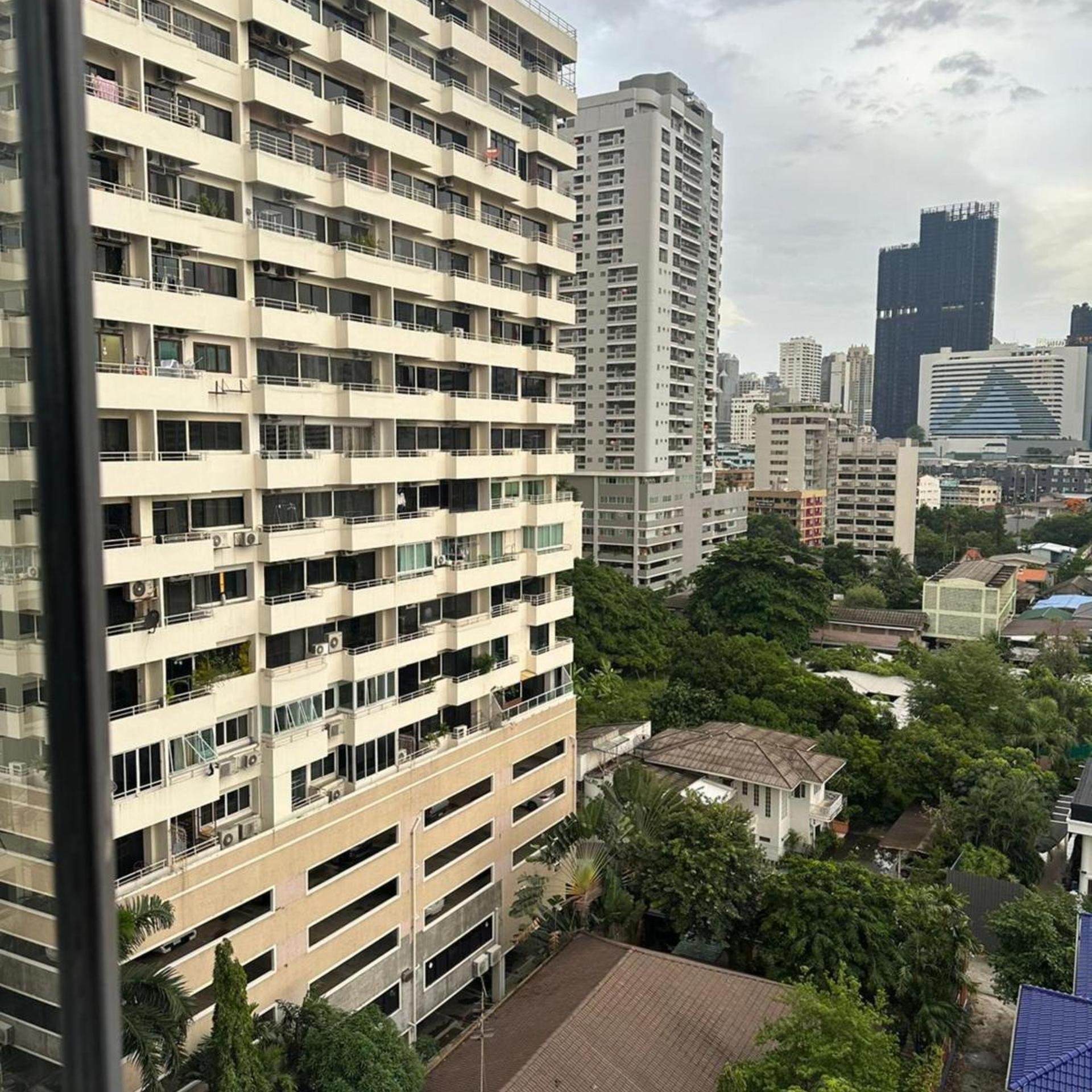 OMNI TOWER SUKHUMVIT NANA BY COMPASS HOSPITALITY 3/61
