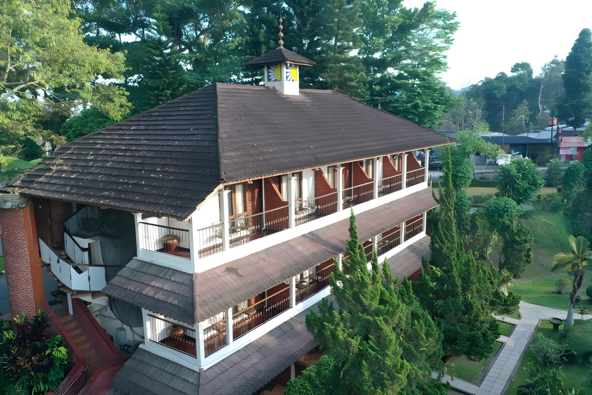 Hotel Taman Sari 7/50