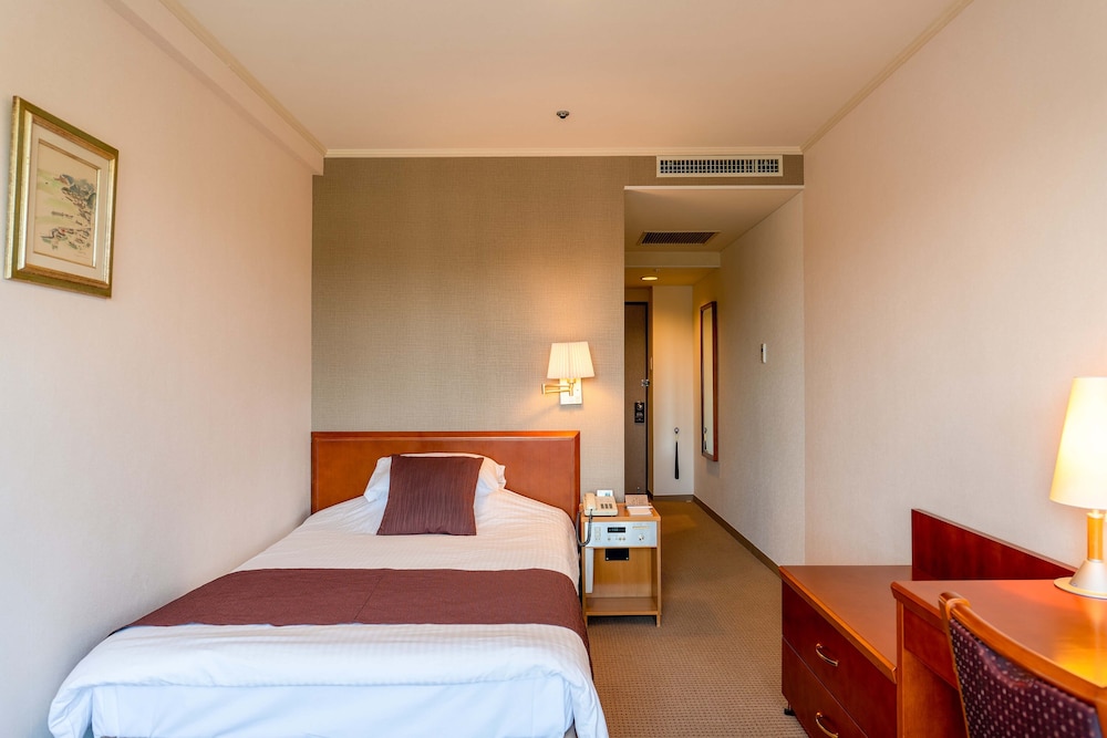 DELUXE, SINGLE, SINGLE BED