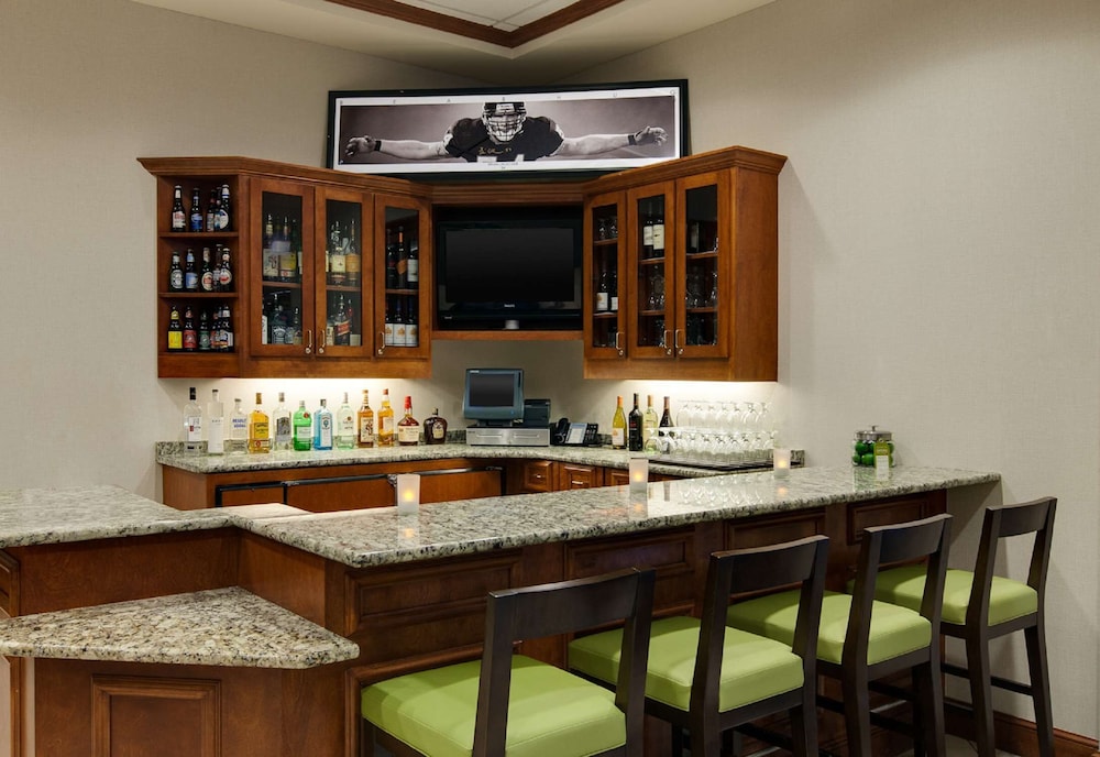 Hilton Garden Inn Lake Forest Mettawa 41/46