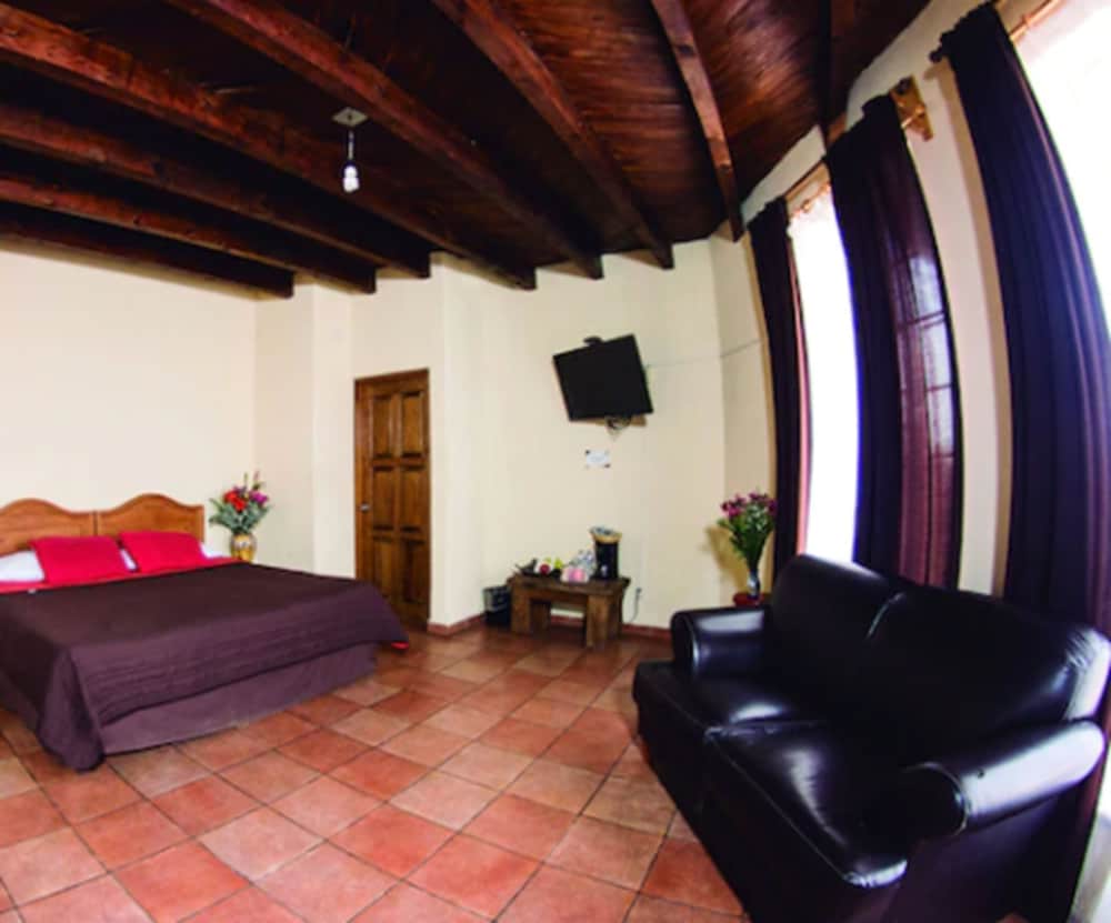 Hotel Chocolate Suites 31/50