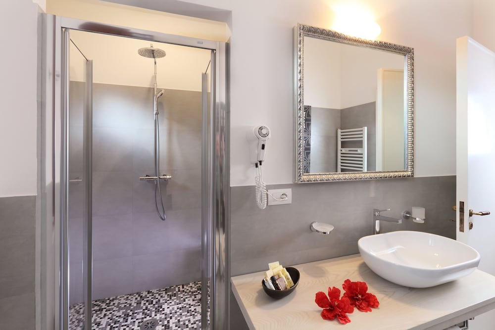 Porta Di Mezzo Luxury B And B 29/38