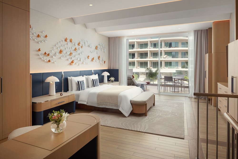 1 Bedroom, Coral, Suite, King Bed, Sea View, Balcony