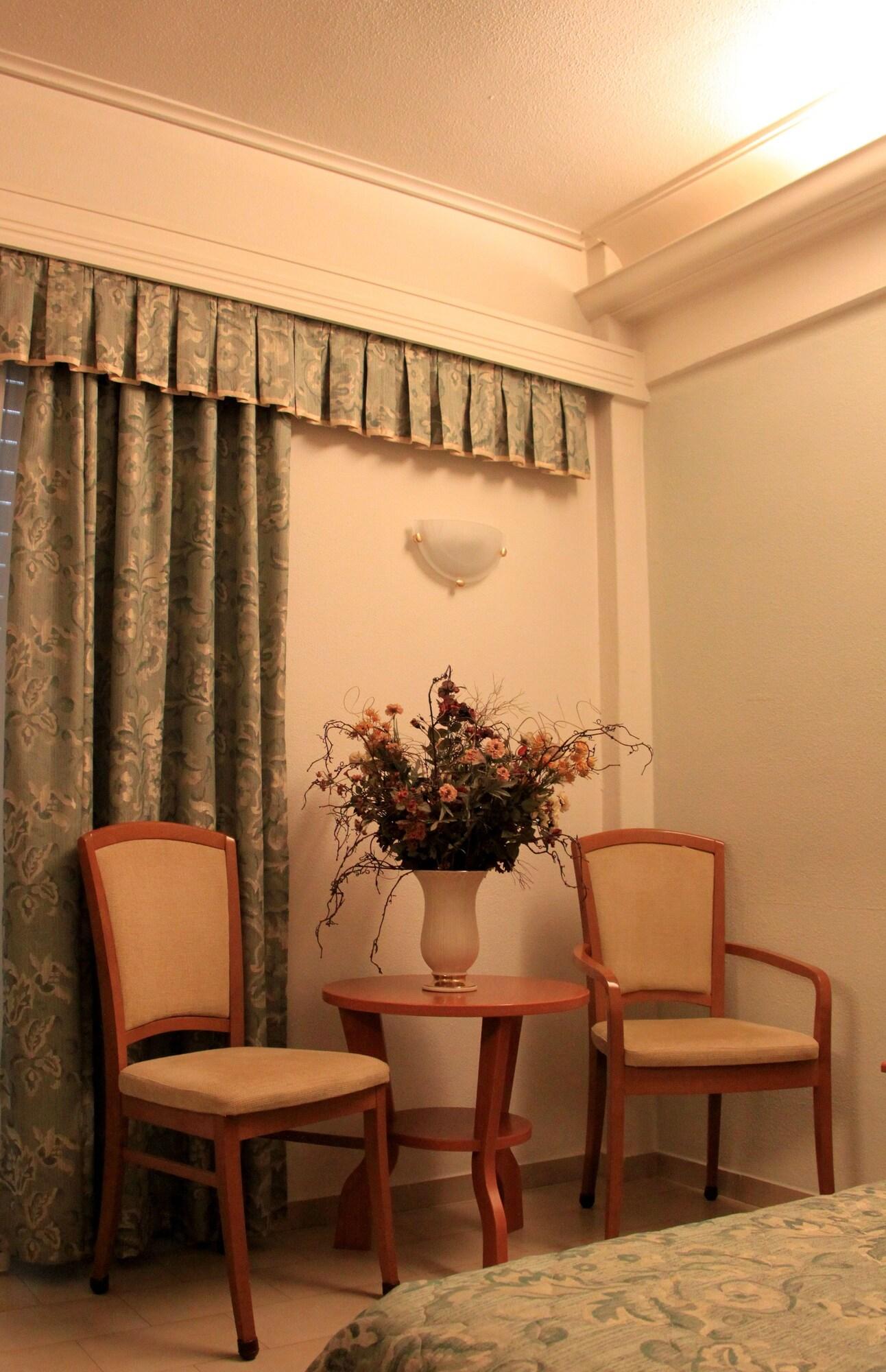 Platon Hotel 34/51