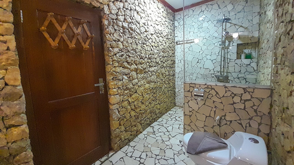 Edge Resort Yogyakarta 50/50