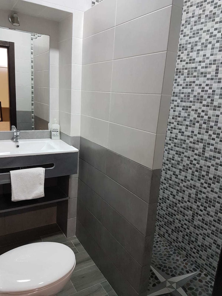 Hostal Malaga 40/50
