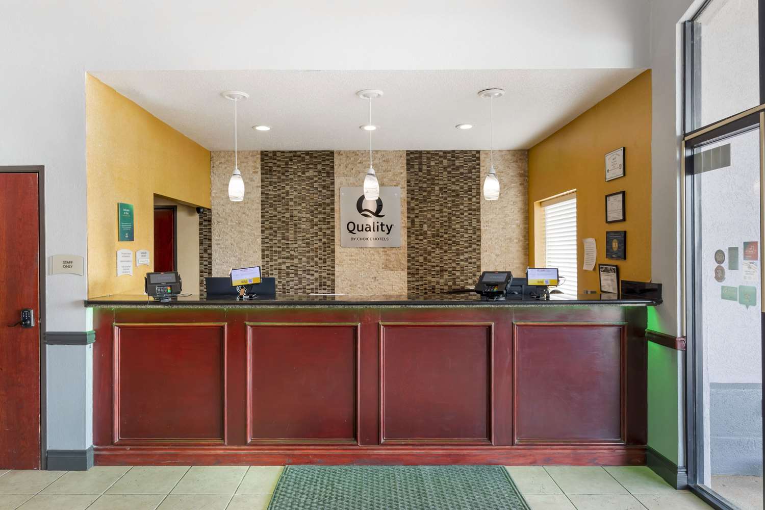 Quality Inn & Suites Wichita Falls I-44 5/23