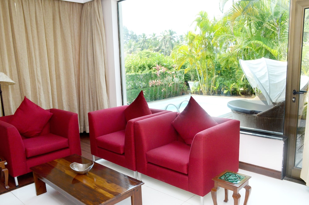 O Hotel Goa, Candolim Beach 26/50