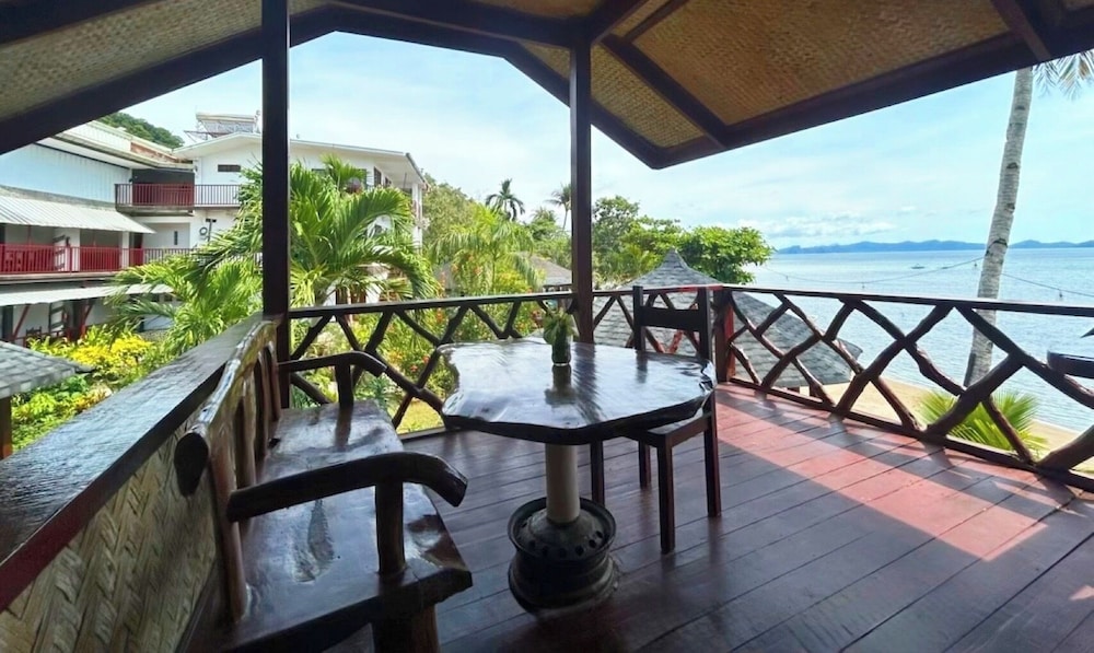 Doublegem Beach Resort 48/79