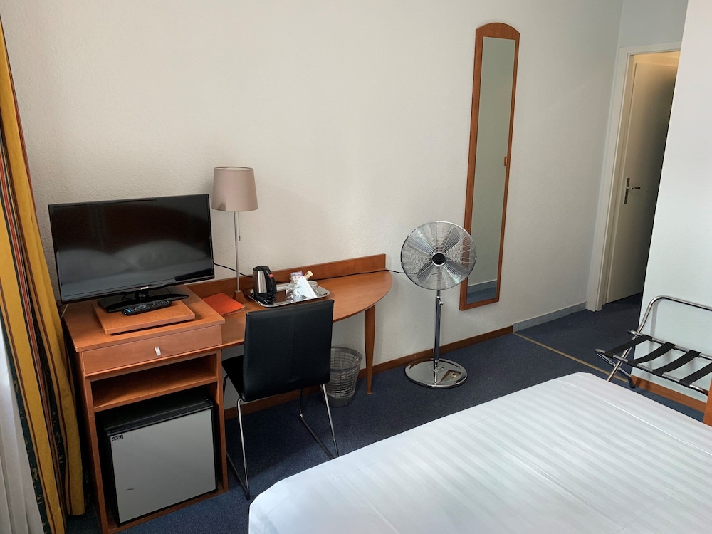 Admiral Hotel 15/48