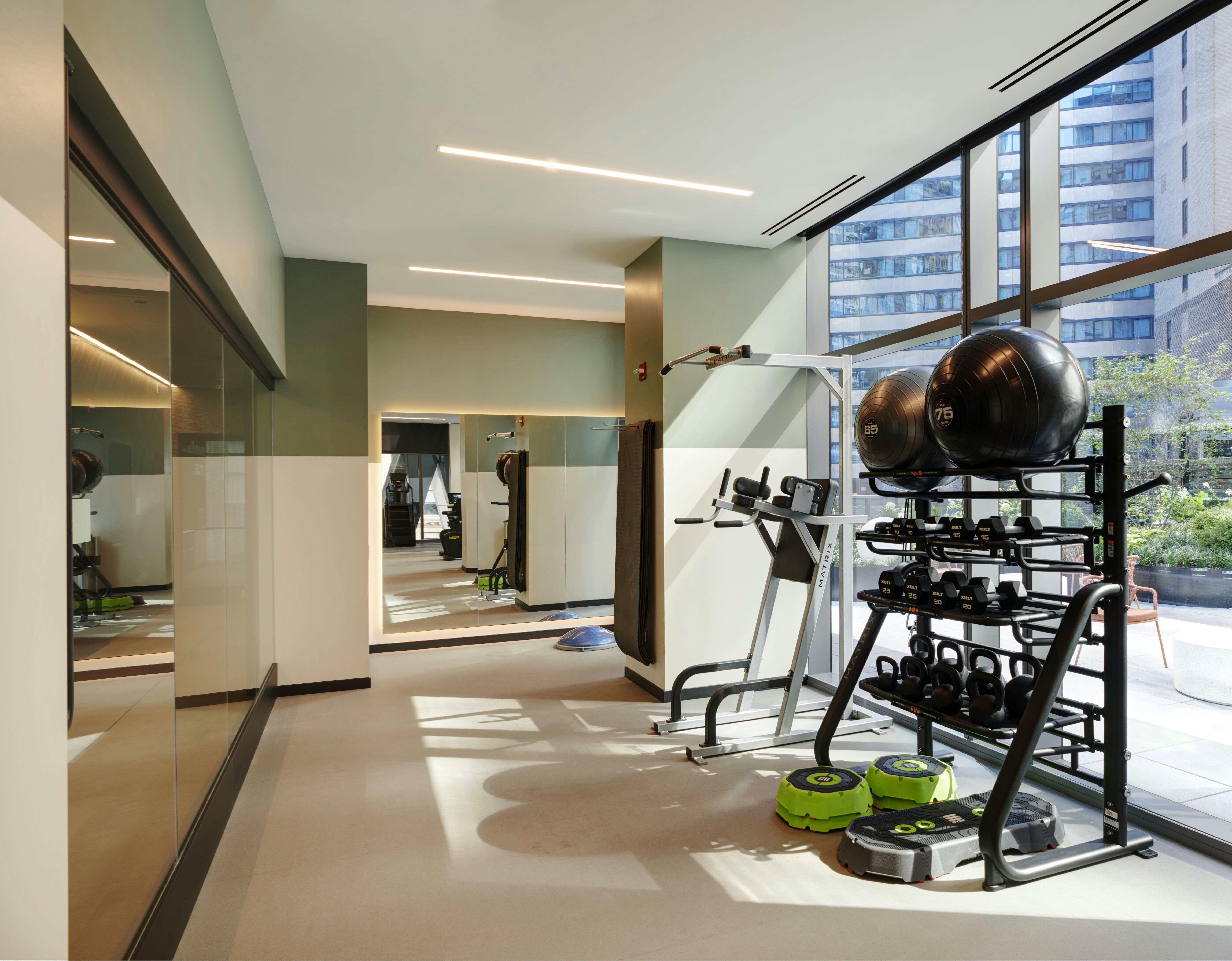 citizenM Chicago Downtown hotel 11/30