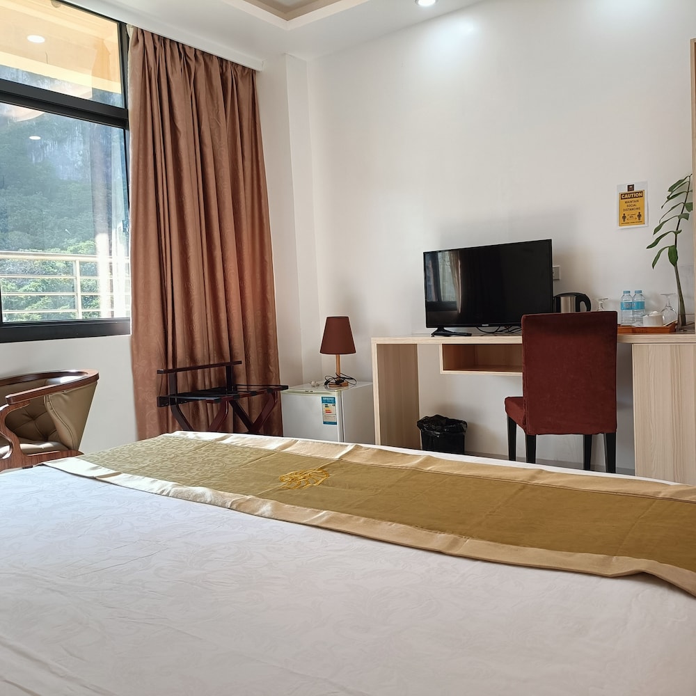 One El Nido Suite 55/96