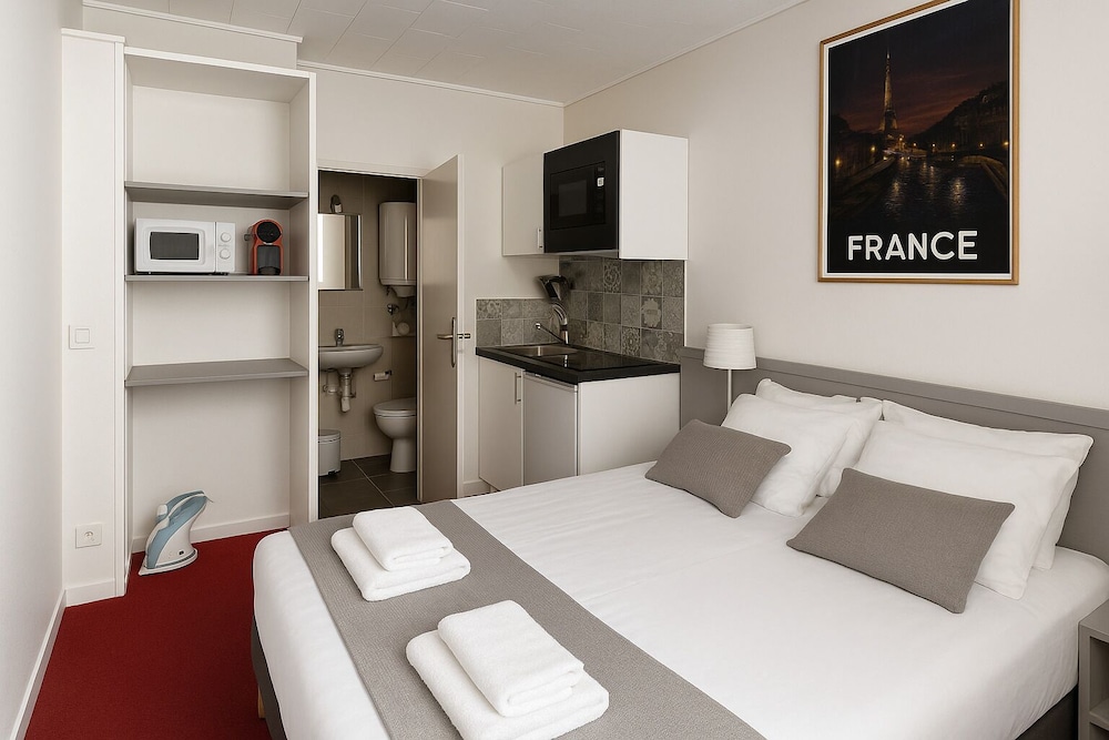 Hotel Du Parc Montsouris 44/64