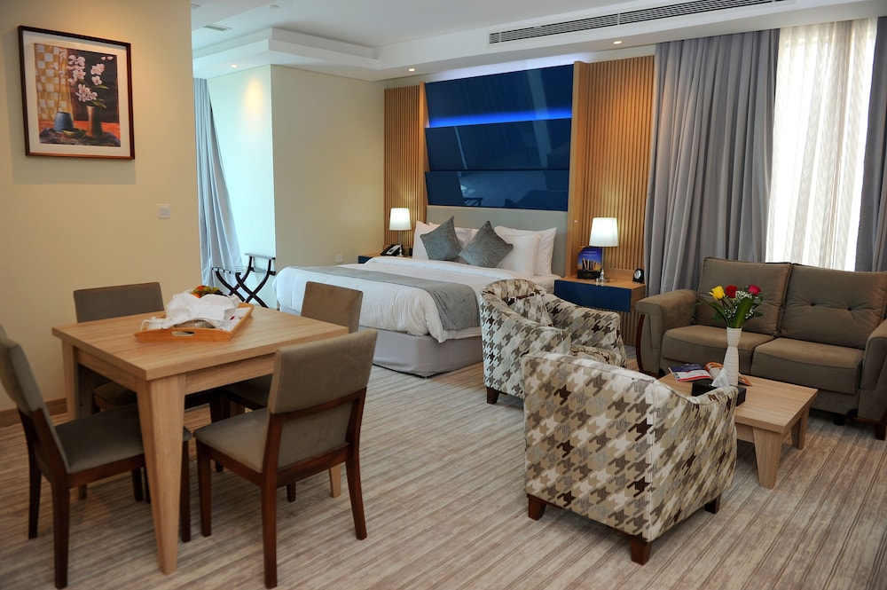 Al Mansour Suites 36/49