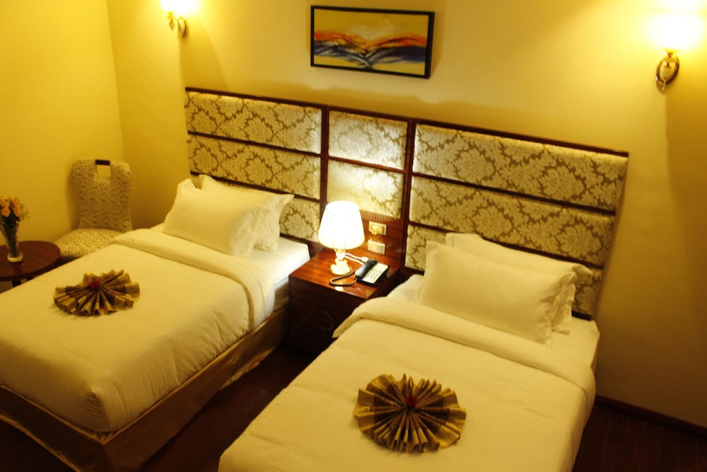 Sheger Royal Hotel 7/29