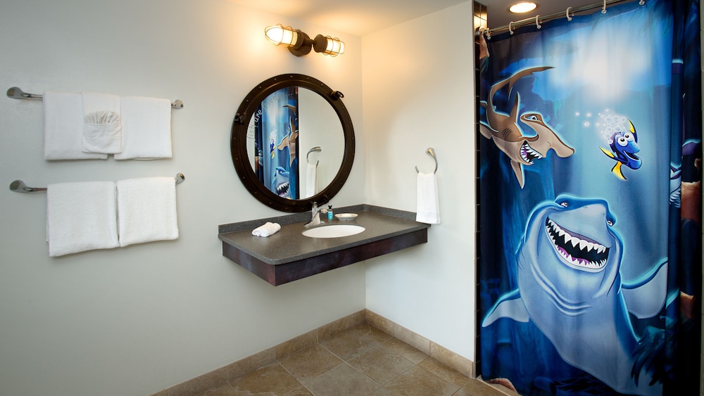 Disneys Art of Animation Resort 17/50