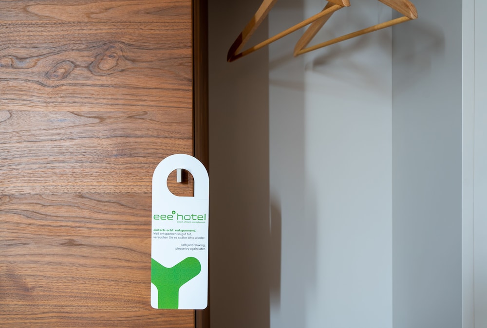 eee hotel Perg 31/43