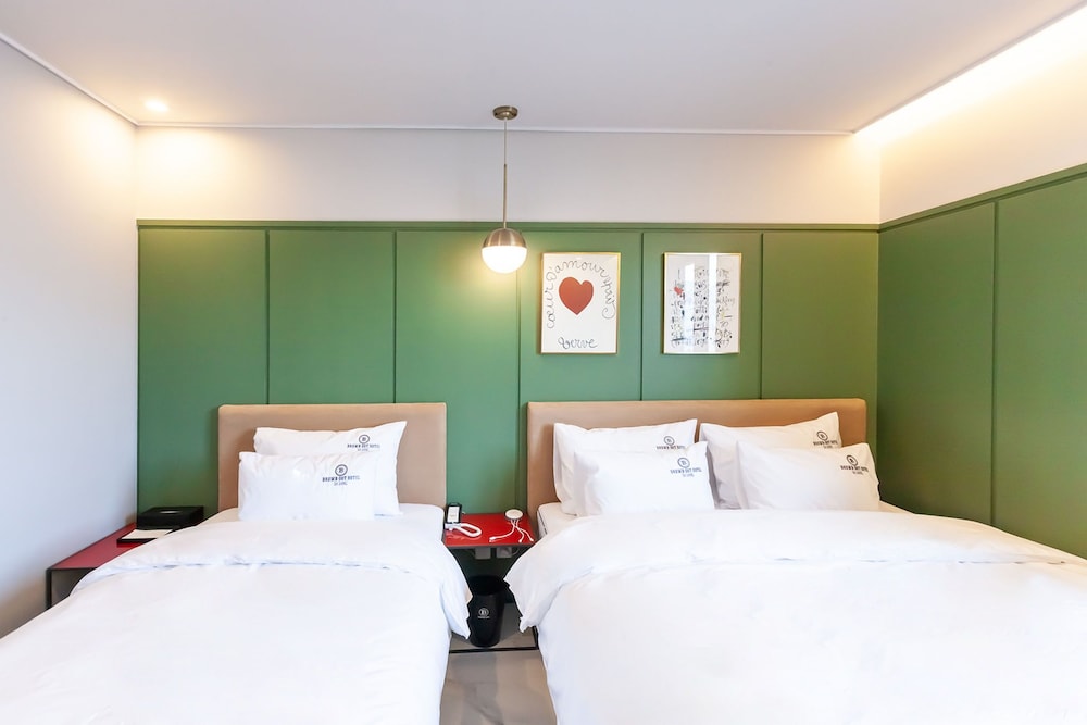 Browndot Hotel Sasang Renecite 8/50