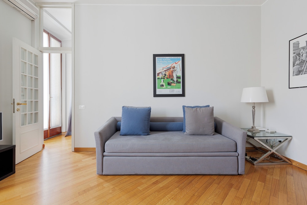 Brera Apartments In Garibaldi 22/50