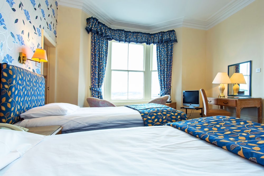 ROOM, TWIN BEDS, SEA VIEW