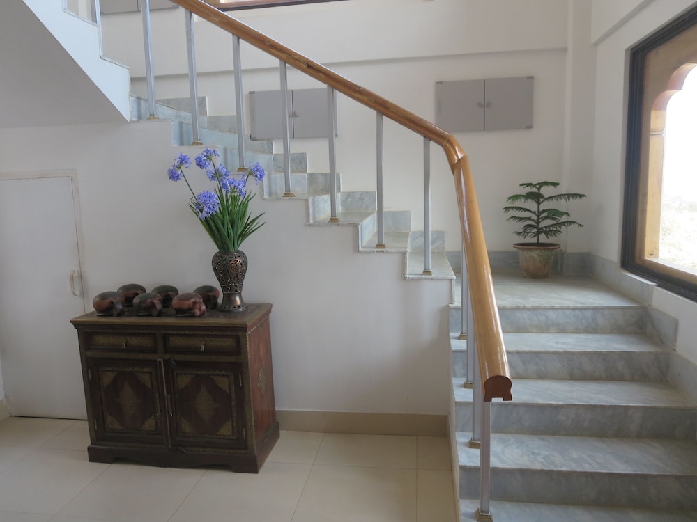 ZHINGKHAM RESORT 7/30