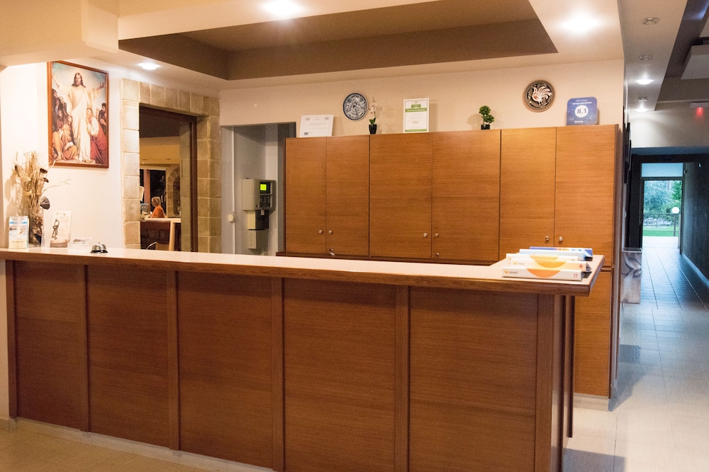 Georgia Afandou Hotel 7/50