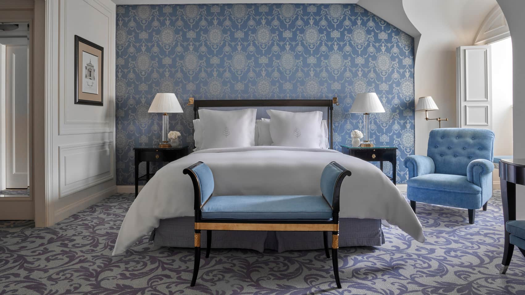 Suite, King Bed