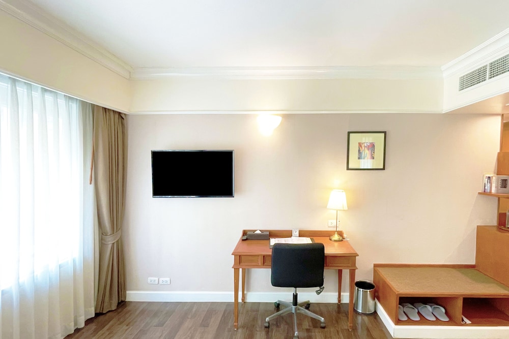 Le Siam Hotel 61/66