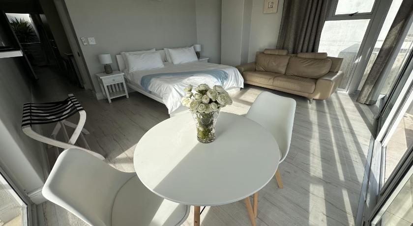 Oceansnest Guest House 21/50