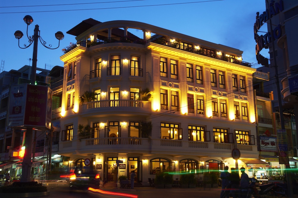 Nam Bo Boutique Hotel 2/68