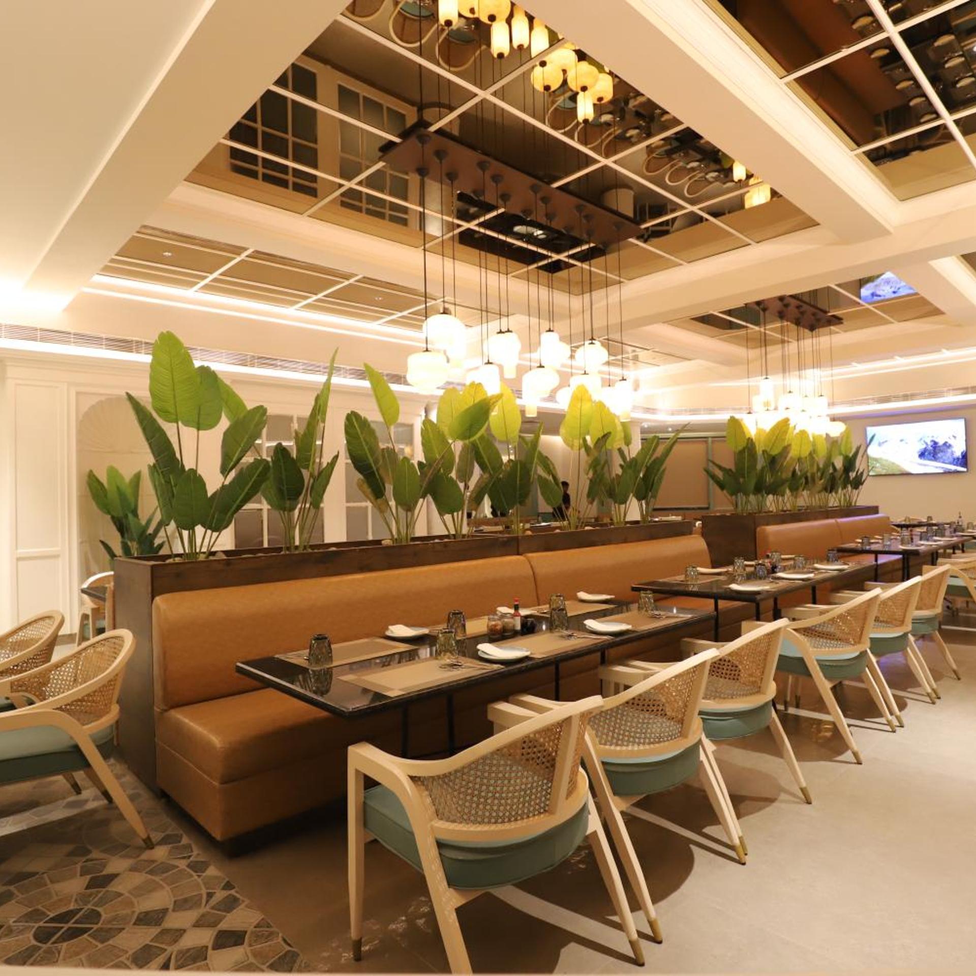 Little Chef Hotel 40/55
