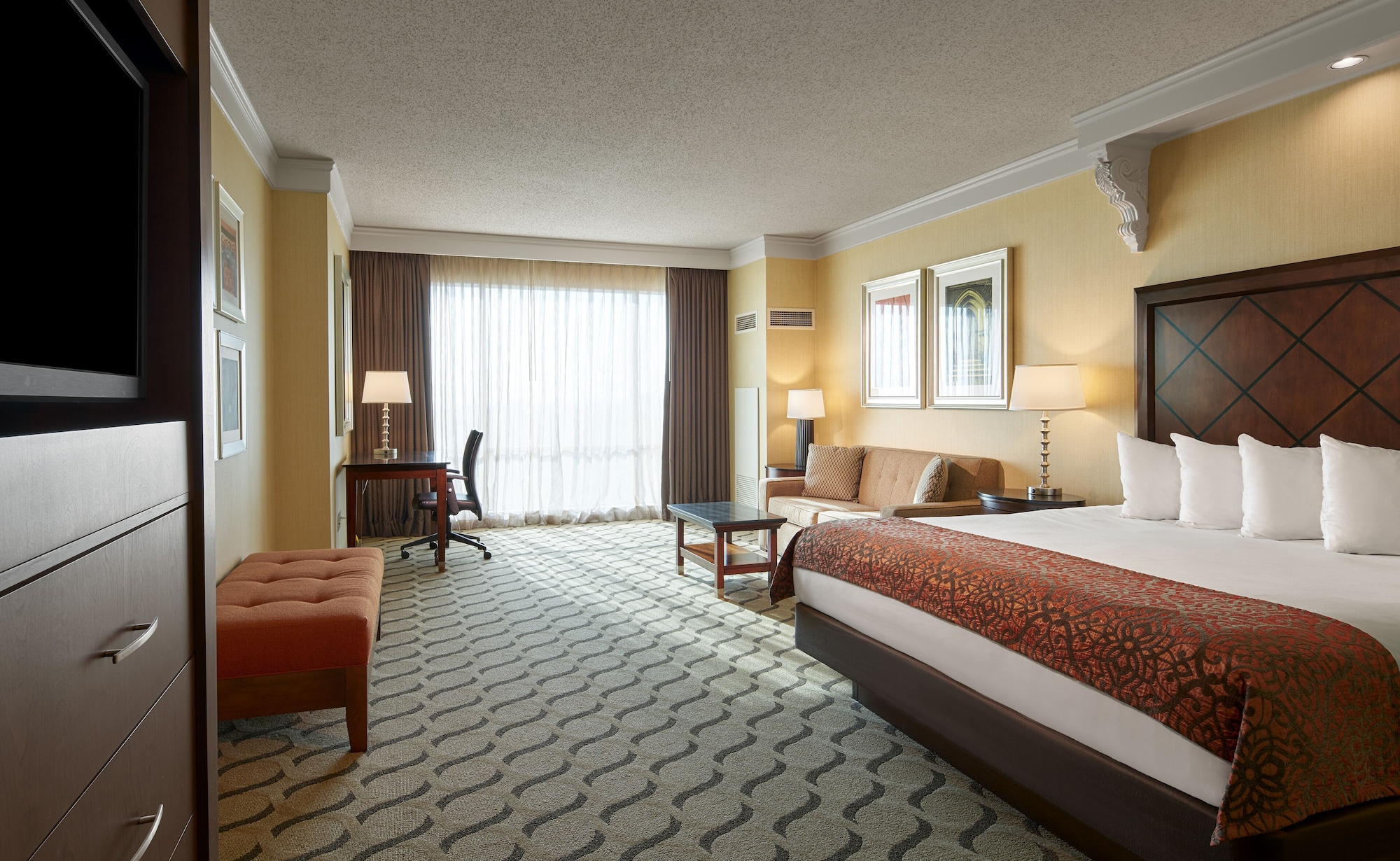 Renovated, Luxury, King Bed