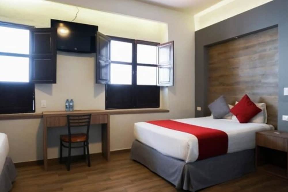 Hotel Hidalgo 15/48