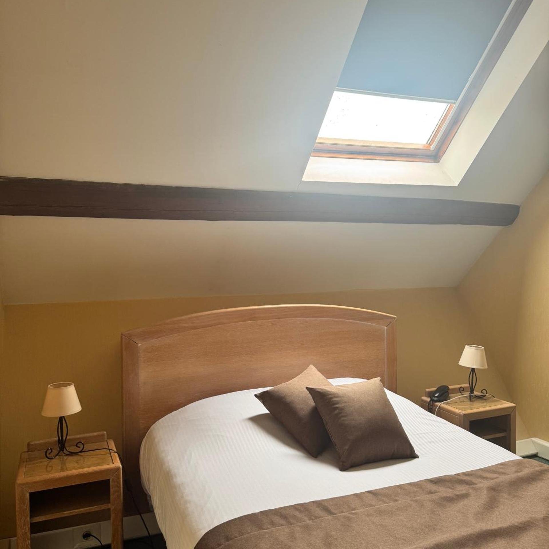 Duplex, Double Bed