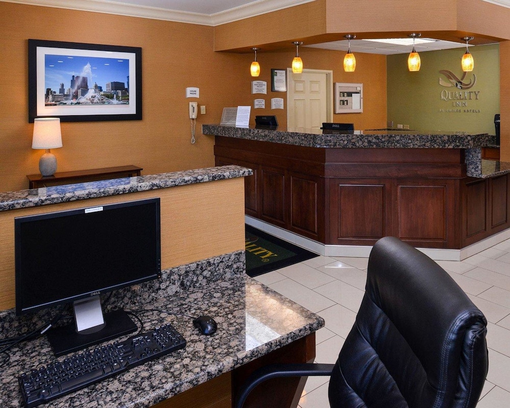 MainStay Suites Joliet I-80 11/47