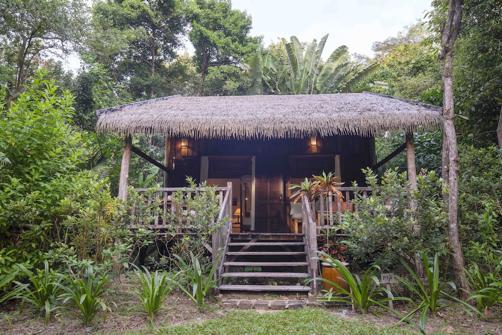 Mango Bay Resort 2/50
