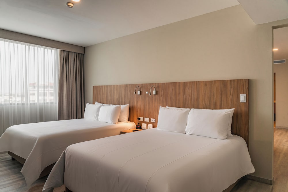 Wyndham Garden Mazatlan Marina 25/59