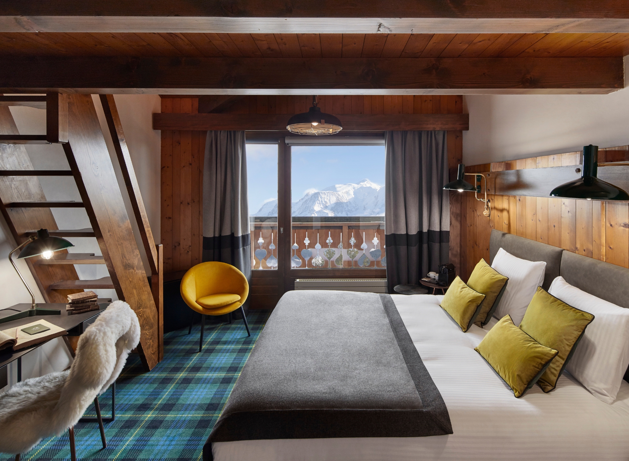 Cabana, Suite