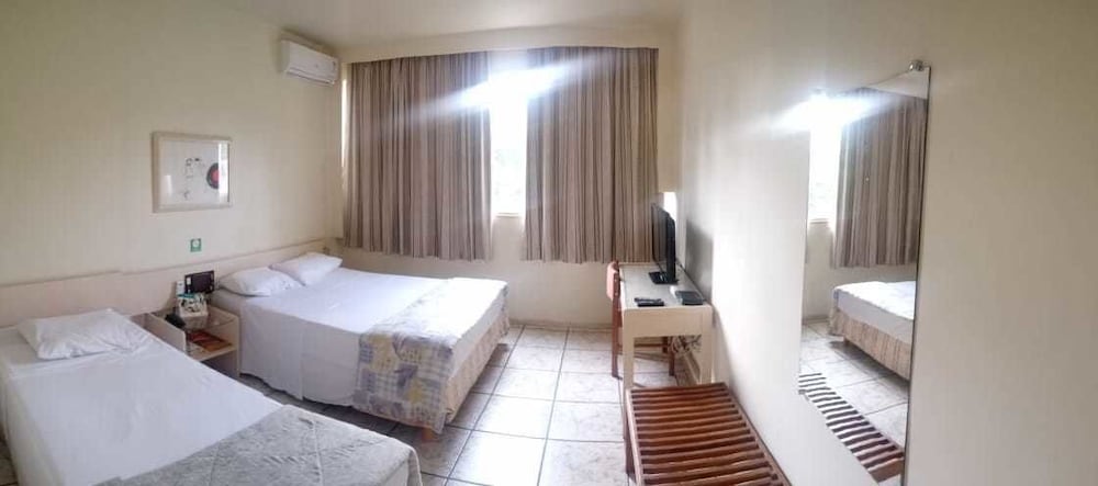 Harbor Inn 18/50