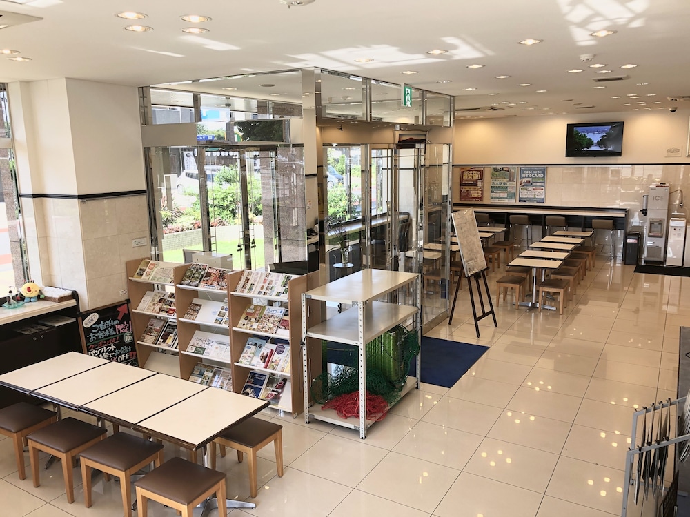 Toyoko Inn Kenkyu-gakuen Ekimae 40/48