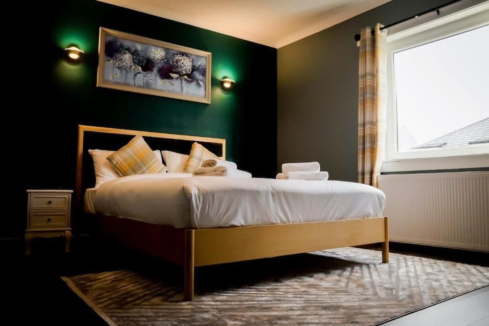 Lomond Park Hotel 12/36