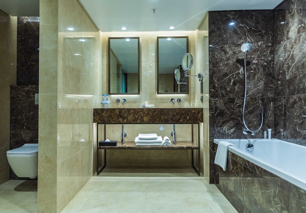 INTERCONTINENTAL LUSAKA 23/71