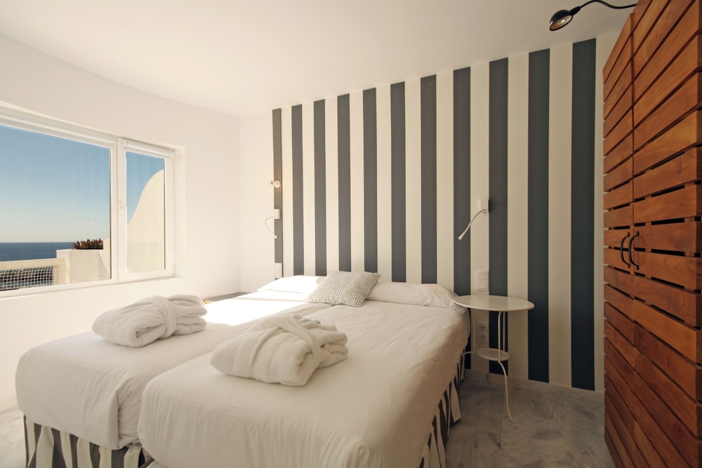Select, Apartment, Single, Twin Beds, Sofa، Marina Bayview Gran Canaria - Adults Only 2/7