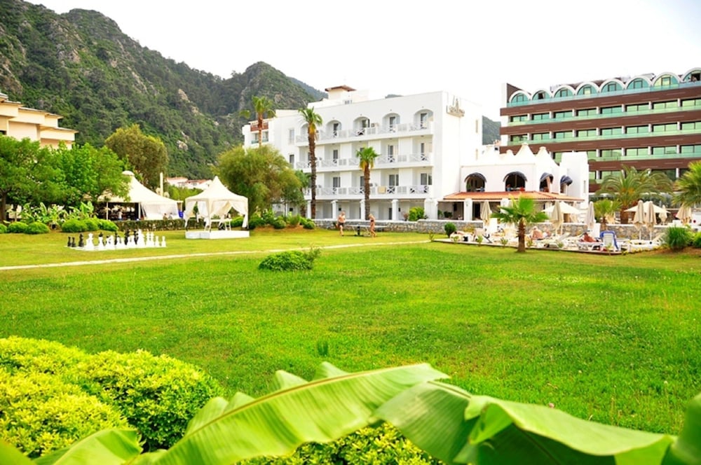 Casa Blanca Beach - Adults Only 15/22