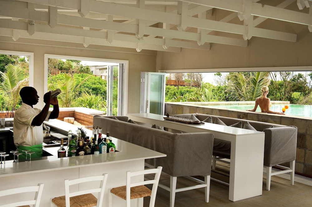 White Pearl Resort Ponta Mamoli 36/50