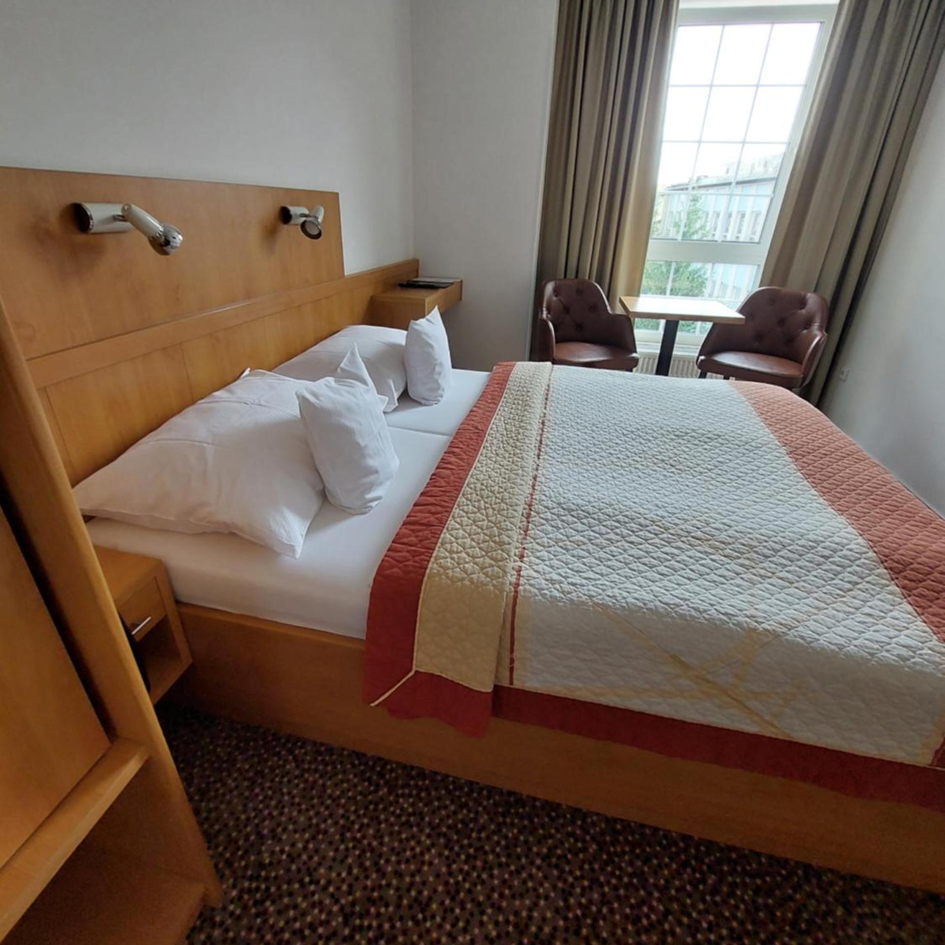Hotel Avion 20/51