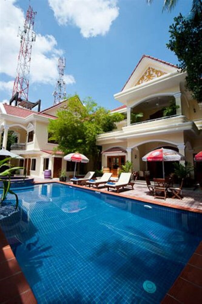 Villa Grange 6/69
