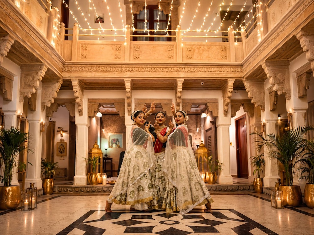 Guleria Kothi 8/50